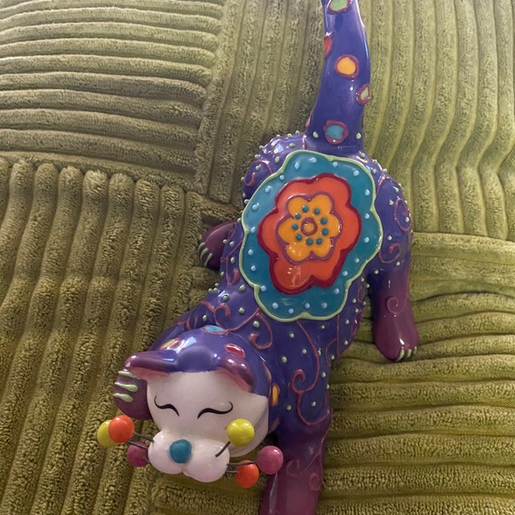 Ceramic Cat - Picture 9 of 11